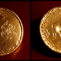 moneta pamiątkowa 5cm x 5cm x 6mm