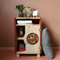 Ręcznie zdobiona szafka Czakra (drewno z odzysku)